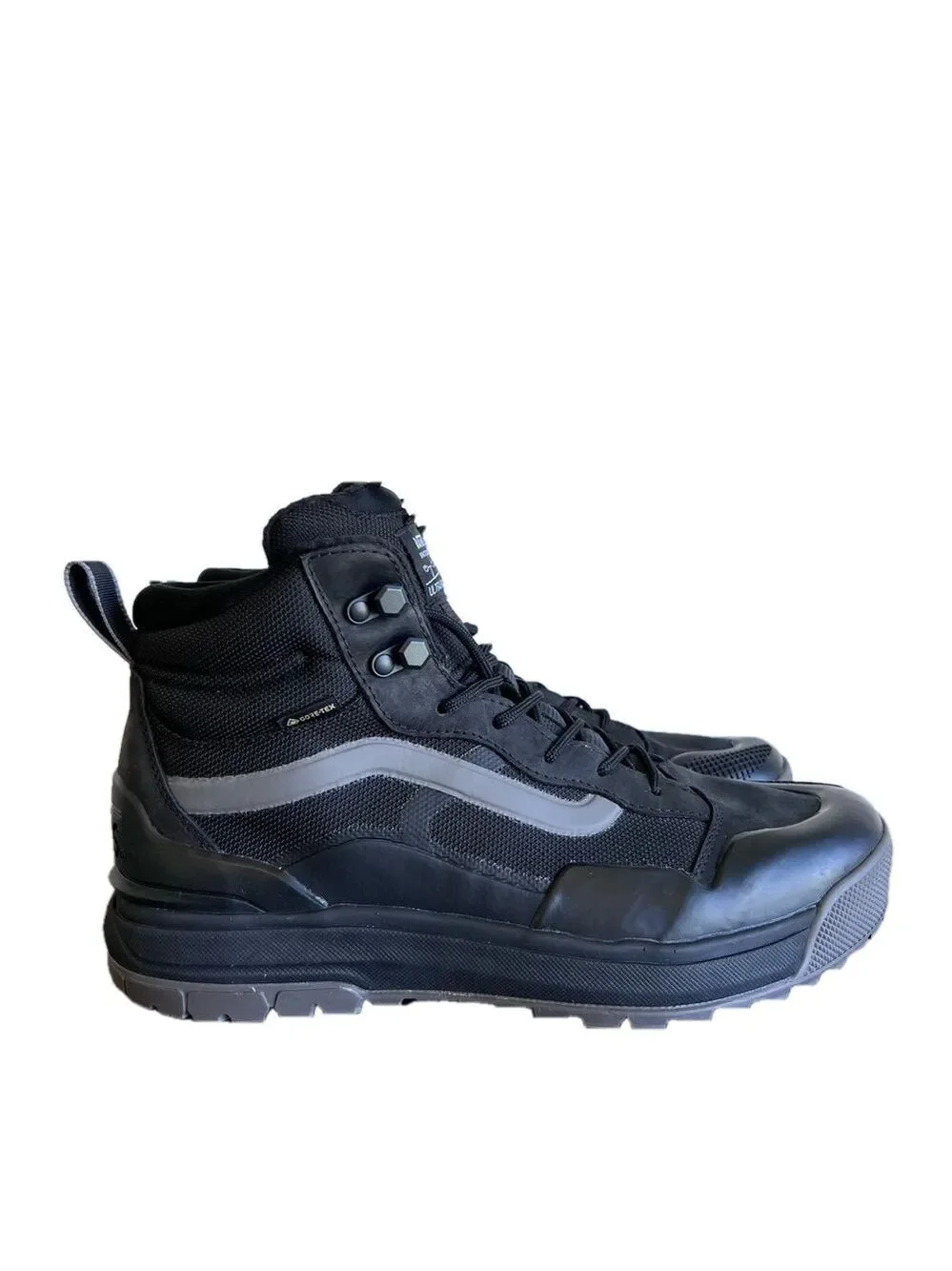 Vans NEW Unisex UltraRange Exo MTE Bryan Iguchi GoreTex Shoe Size 9 or 10.5 #178